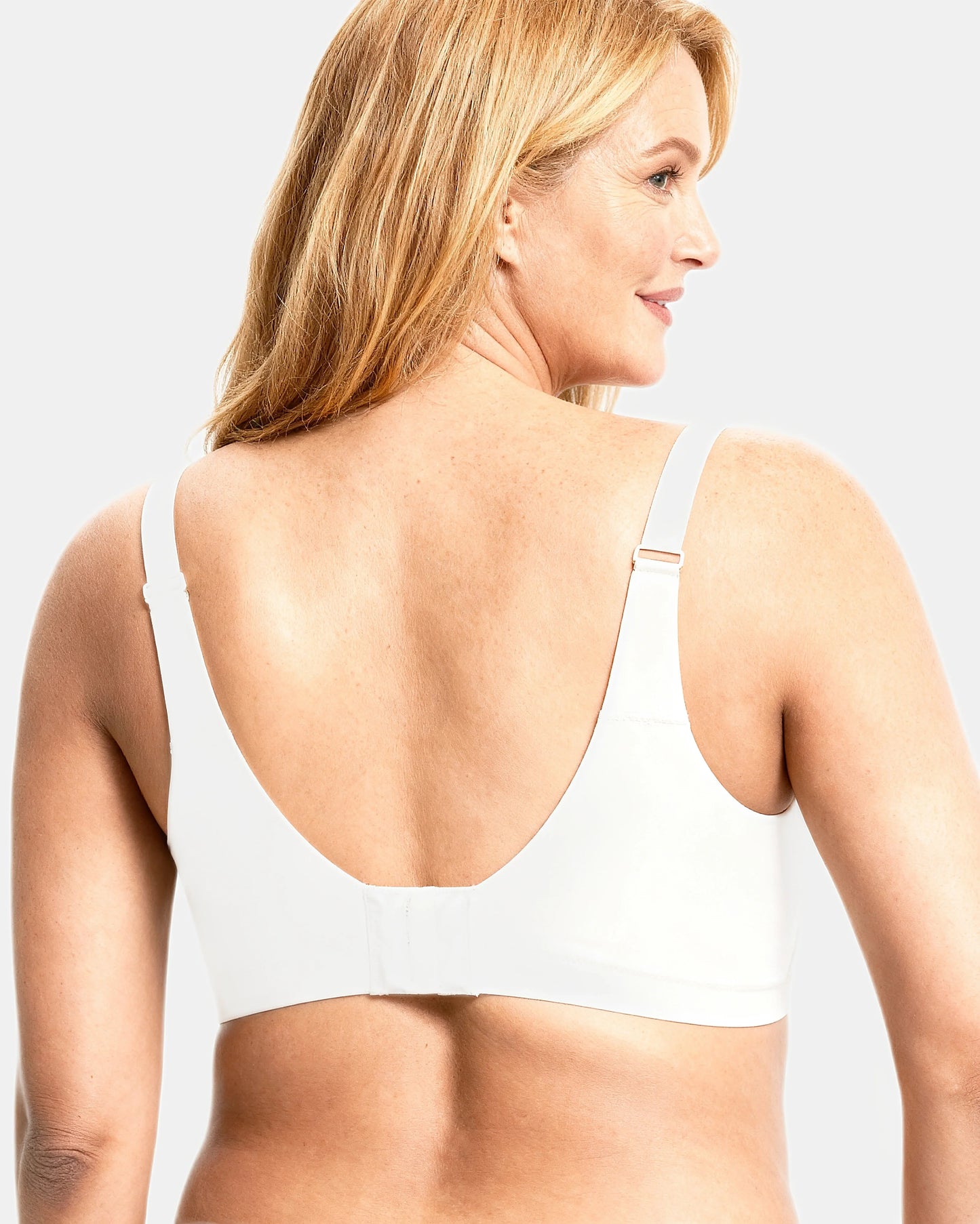women's wireless seamless t-shirt bra White — Wear Rose